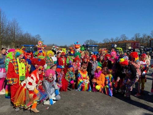 Kalinen de Luxe - Rosenmontag 2025 mit 2 eigenen Wagen und einer Fußgruppe