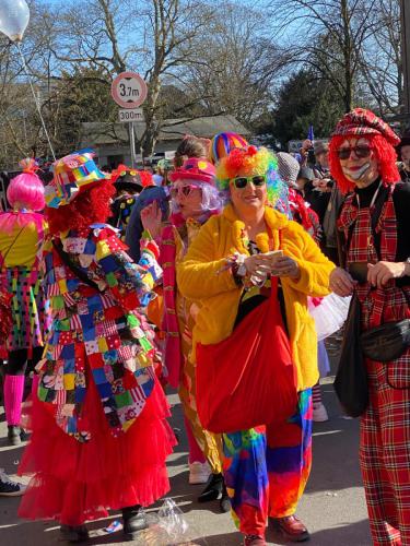 Kalinen de Luxe - Rosenmontag 2025 mit 2 eigenen Wagen und einer Fußgruppe