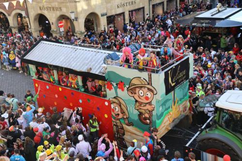 Kalinen de Luxe - Rosenmontag 2025 mit 2 eigenen Wagen und einer Fußgruppe
