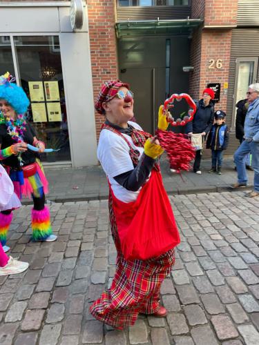 Kalinen de Luxe - Rosenmontag 2025 mit 2 eigenen Wagen und einer Fußgruppe