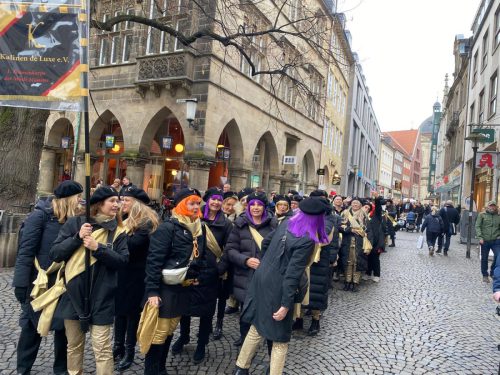 Kalinen de Luxe - Sessionsauftakt am Prinipalmarkt