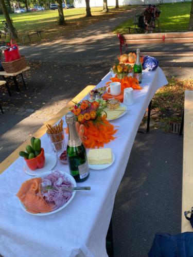 Bürgerbrunch 2024 / Kalinen de Luxe