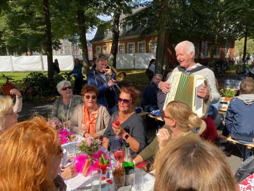 Bürgerbrunch 2024 / Kalinen de Luxe