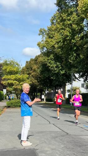 Kalinen de Luxe am Posten beim Münster Marathon